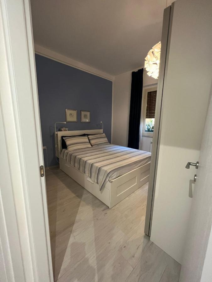 Riviera Apartments Пескара Экстерьер фото